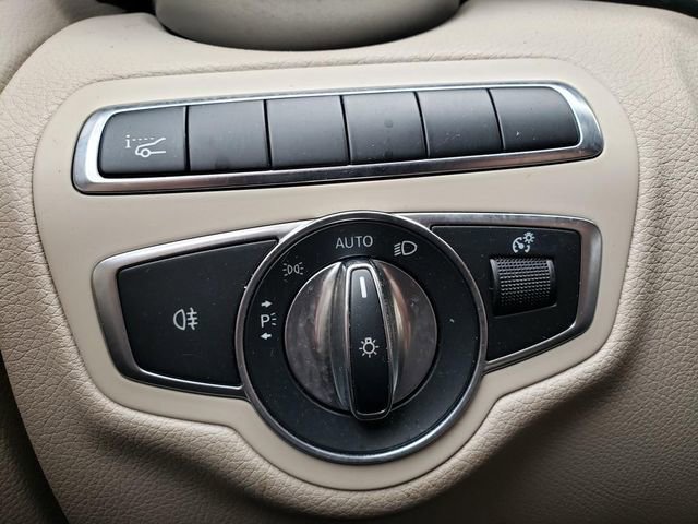 Certified 2018 Mercedes-Benz C 300 4MATIC Sedan image 28