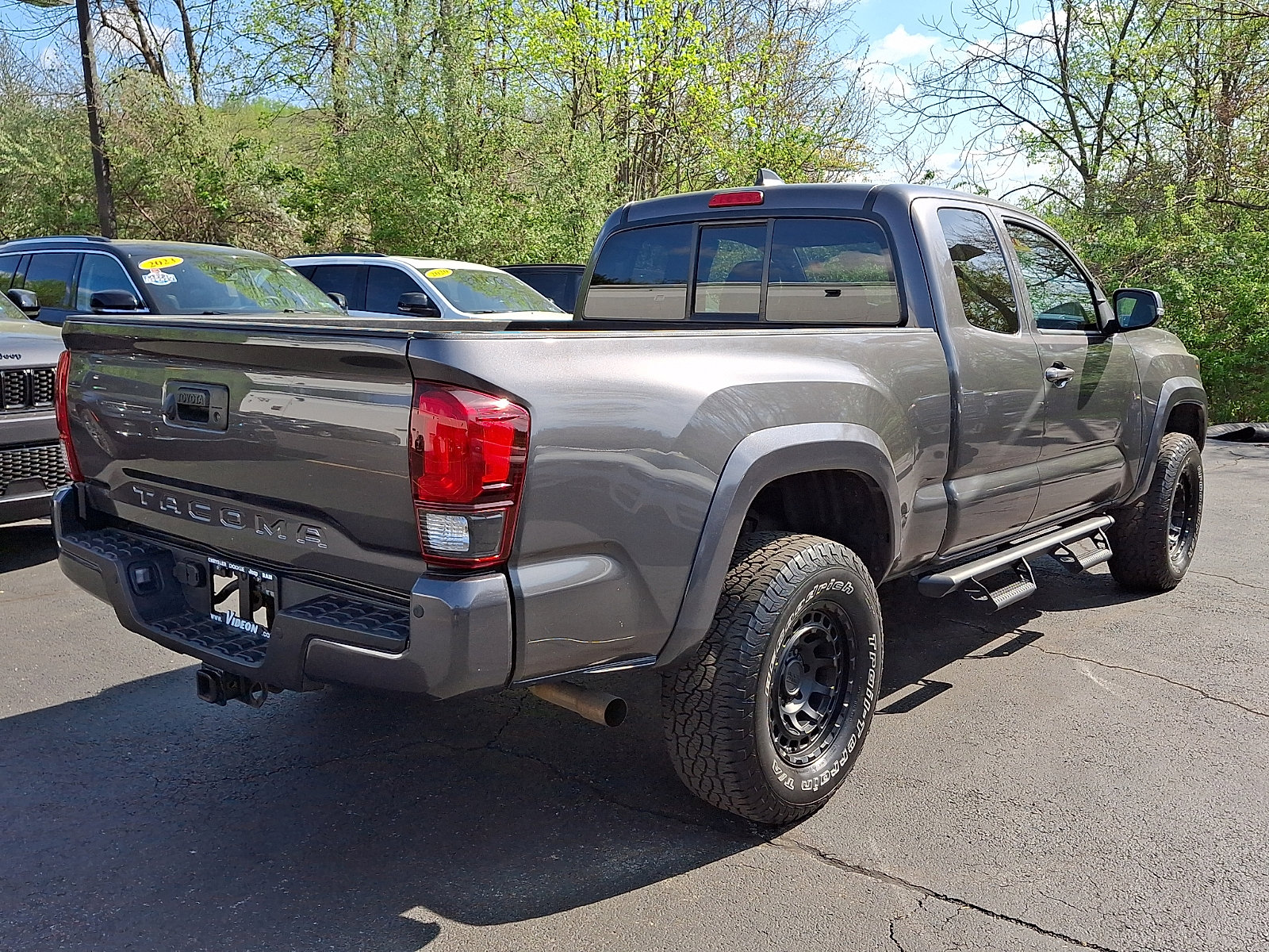 Used 2021 Toyota Tacoma TRD Sport w/ TRD Premium Sport Package image 6