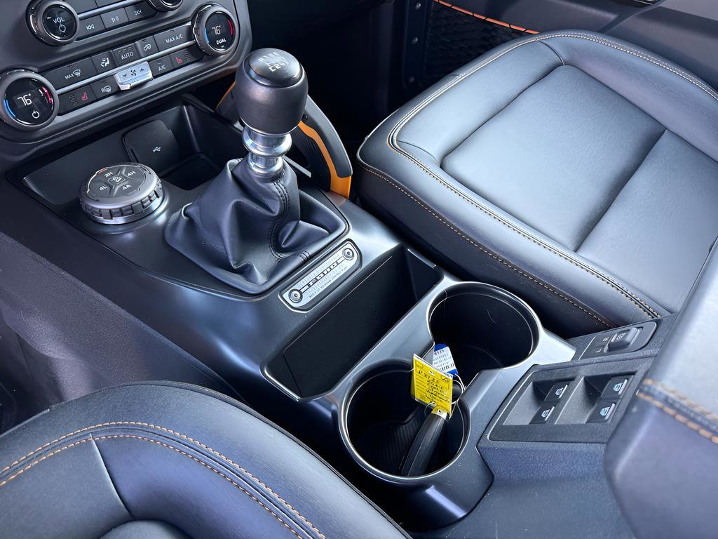 Used 2024 Ford Bronco Badlands image 37