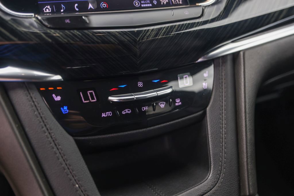 Used 2023 Cadillac XT6 Premium Luxury FWD image 19