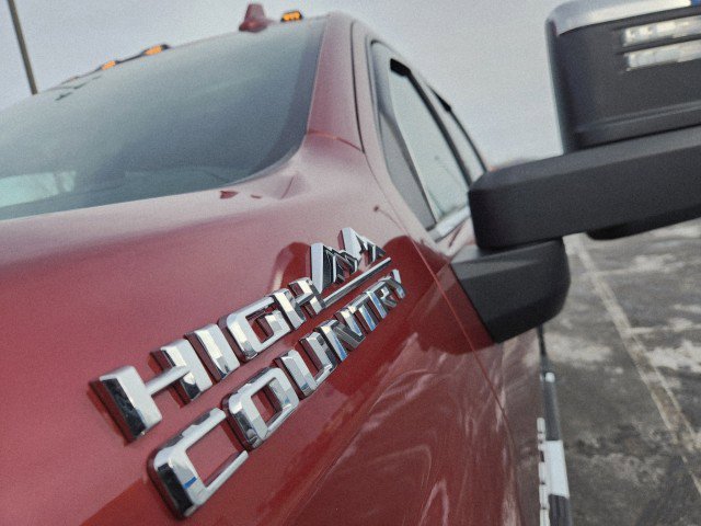 Used 2020 Chevrolet Silverado 2500 High Country w/ Z71 Off-Road Package image 10