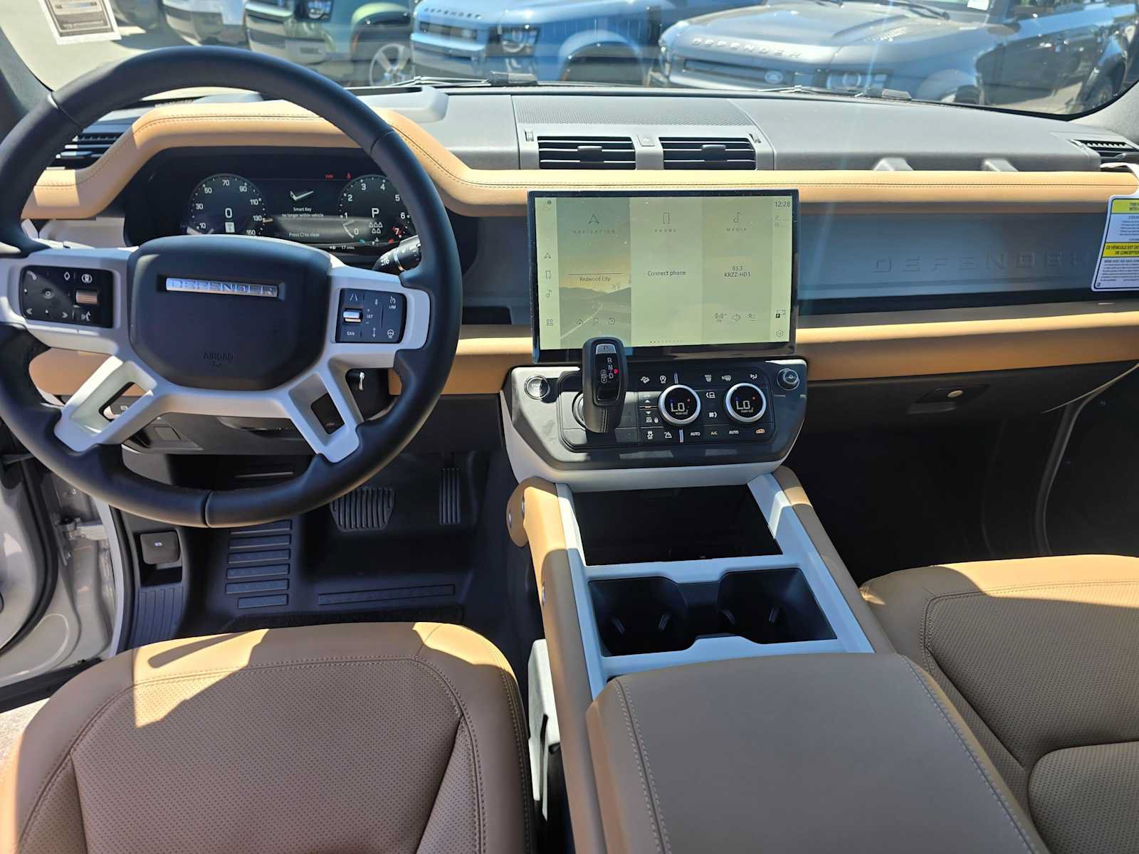New 2026 Land Rover Defender 110 X-Dynamic SE AWD/4WD image 19
