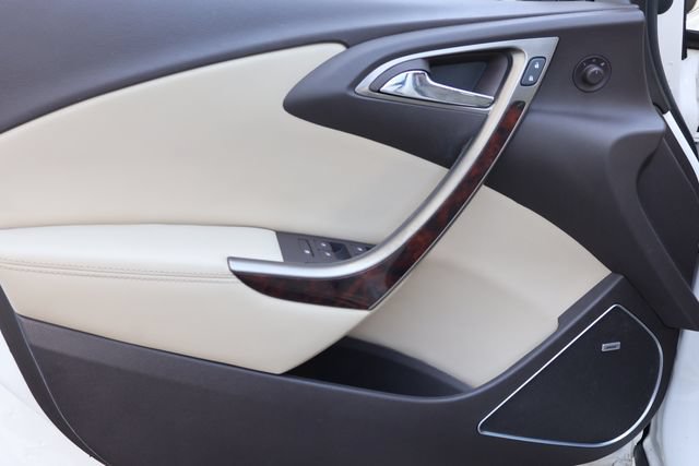 Used 2015 Buick Verano Convenience FWD image 10