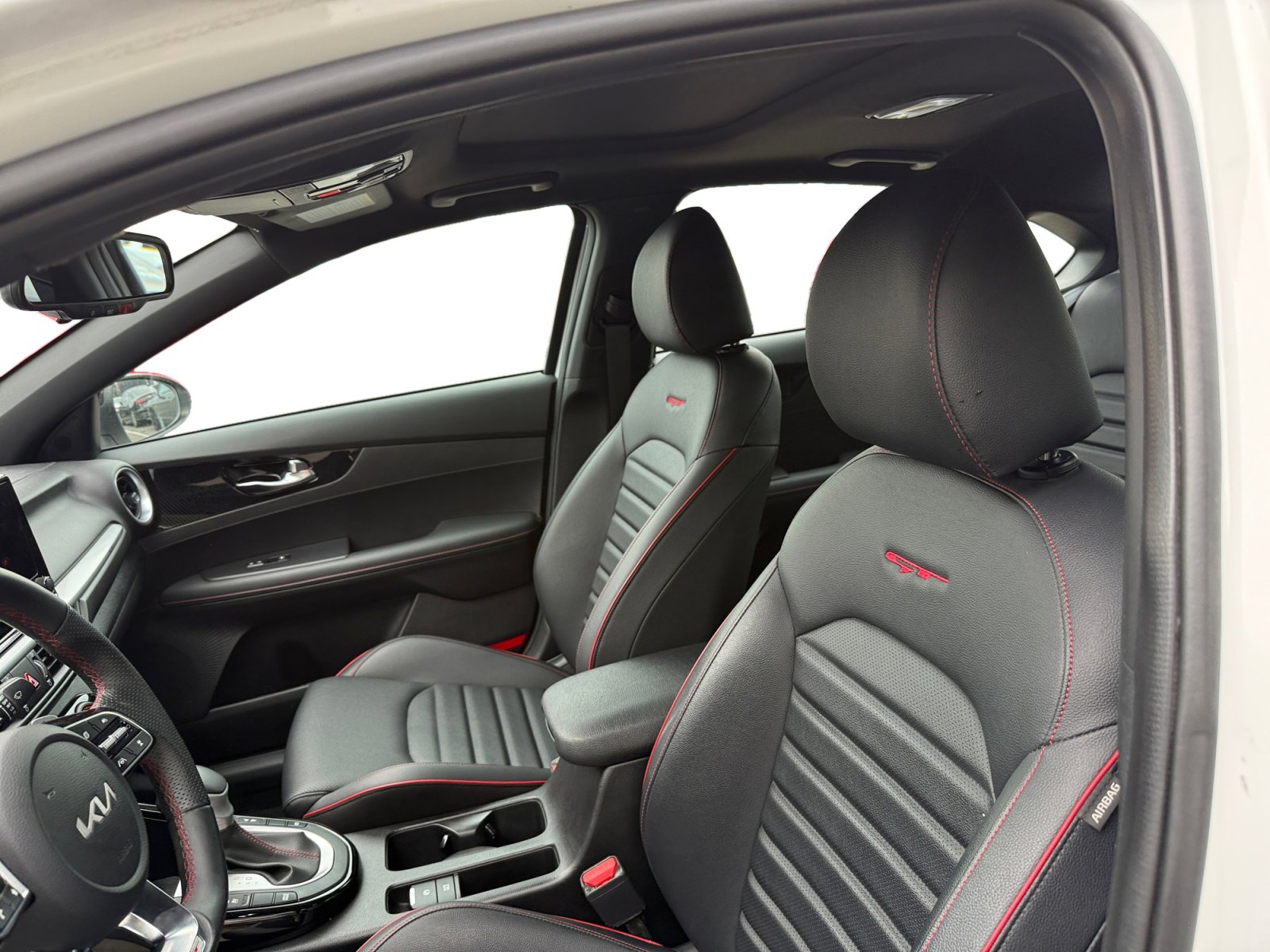 Used 2023 Kia Forte GT w/ GT2 Package FWD image 10