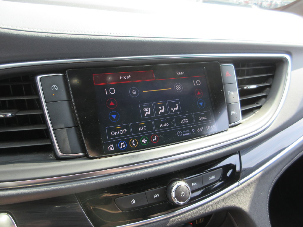 Certified 2023 Buick Enclave Essence FWD image 29
