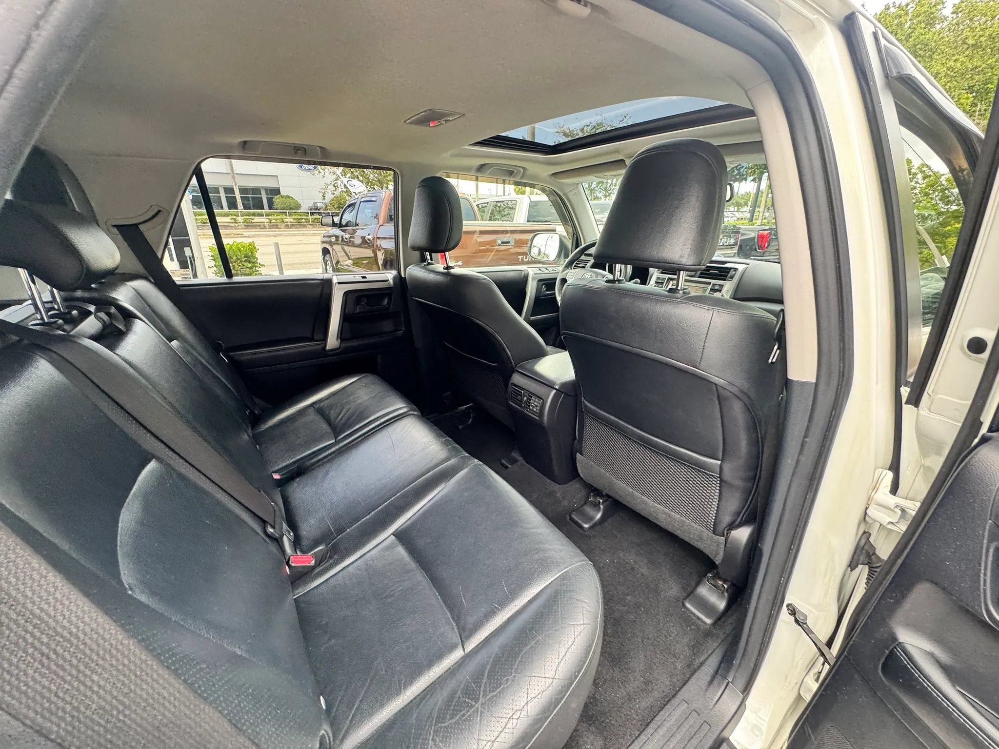 Used 2013 Toyota 4Runner Limited AWD/4WD image 27