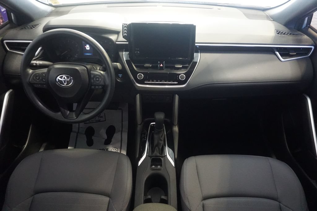 Used 2025 Toyota Corolla Cross AWD Hybrid image 25