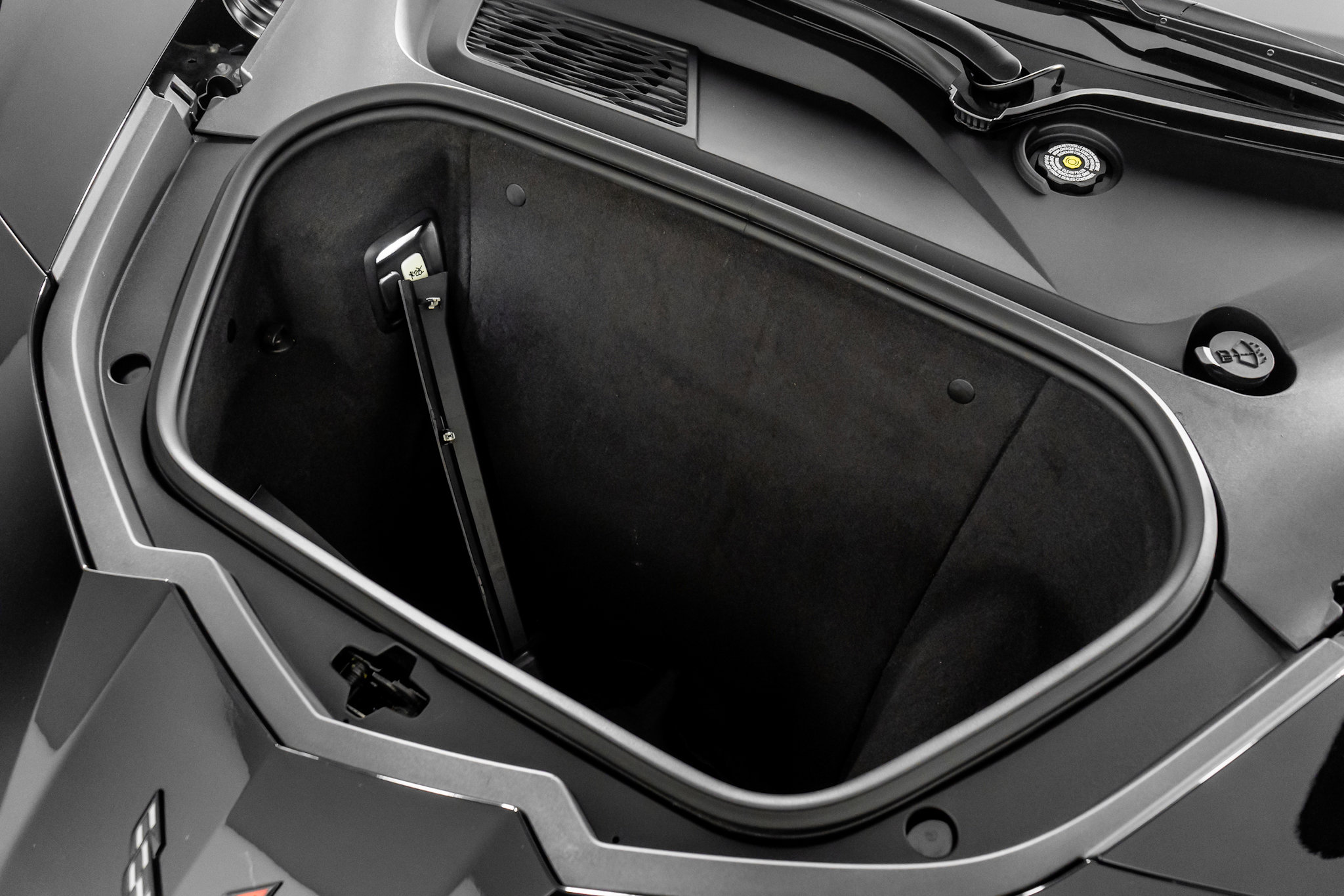 Used 2020 Chevrolet Corvette Stingray Premium Cpe w/ 3LT image 53