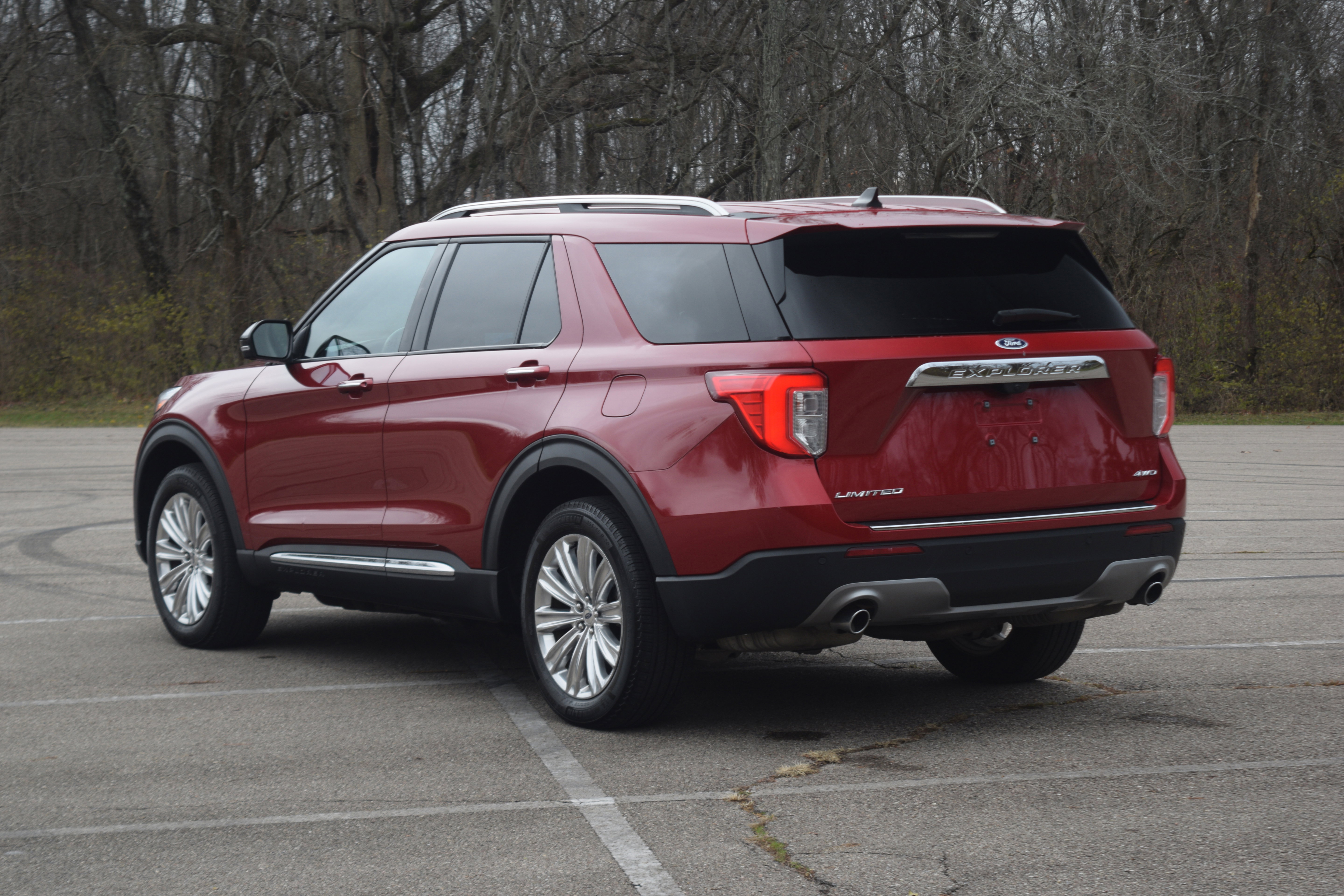 Used 2023 Ford Explorer Limited w/ Limited Technology Package image 26