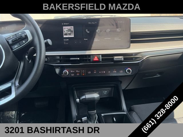 Used 2025 Kia K5 LXS FWD image 19