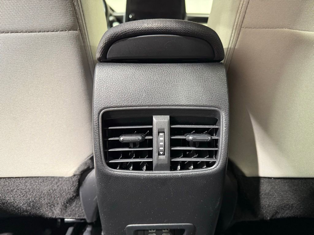 Certified 2023 Toyota Corolla Cross LE w/ Moonroof Package image 22