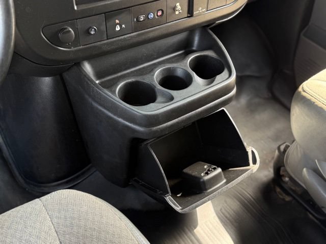 Used 2019 GMC Savana 3500 w/ Driver Convenience Package RWD image 11
