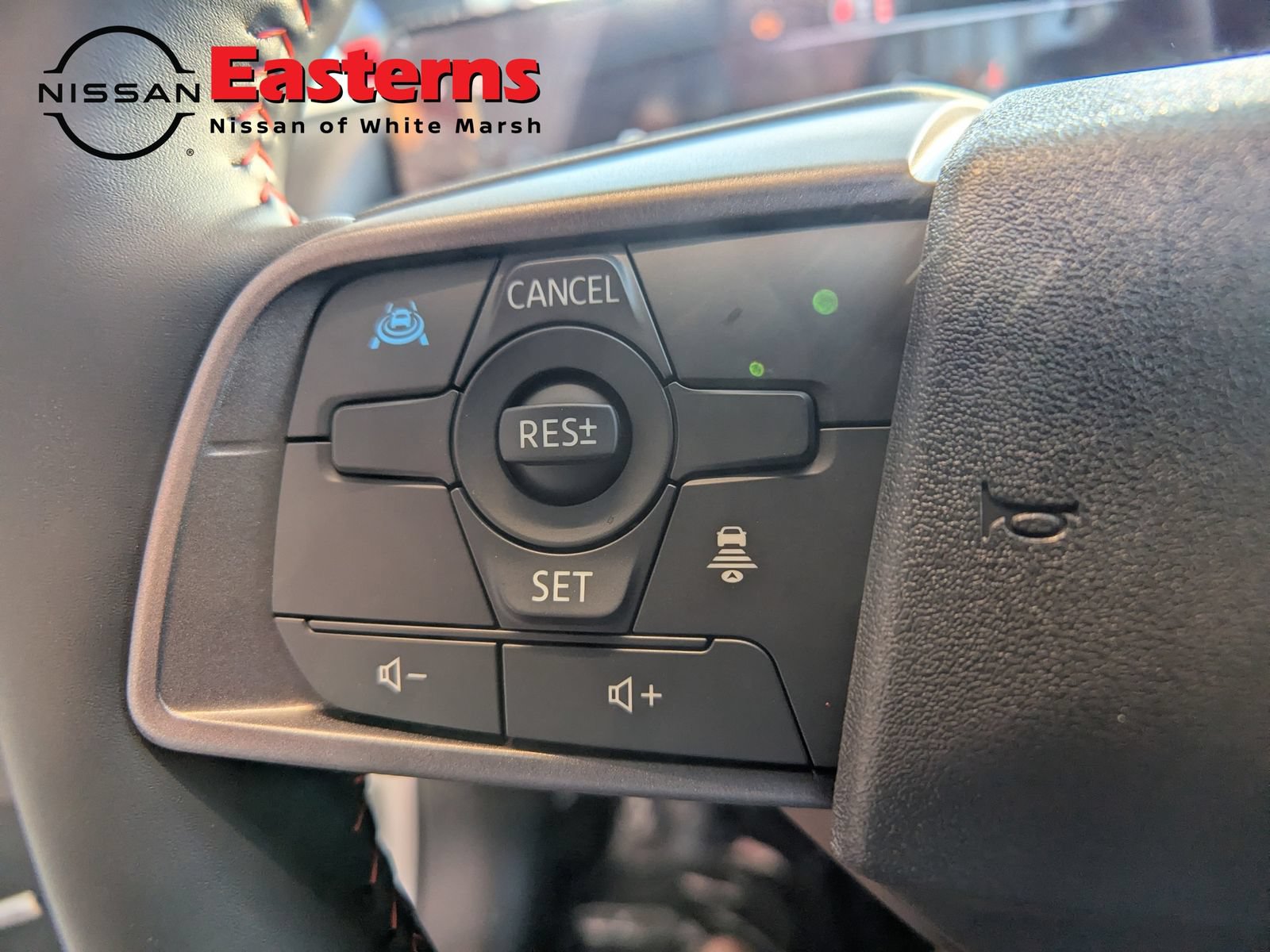 New 2026 Nissan Sentra SR w/ SR Premium Package FWD image 15