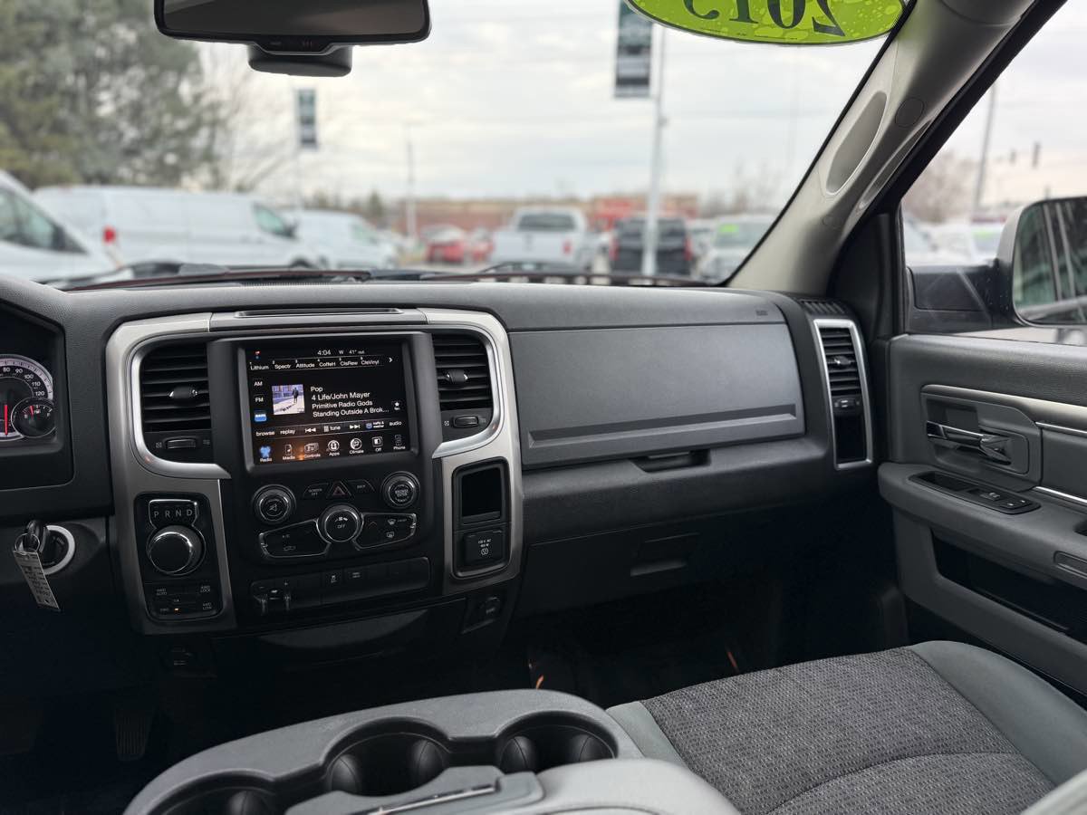 Used 2015 RAM 1500 Big Horn image 23