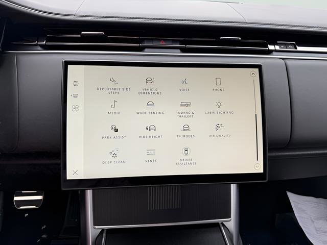 New 2026 Land Rover Range Rover Long Wheelbase Autobiography image 27