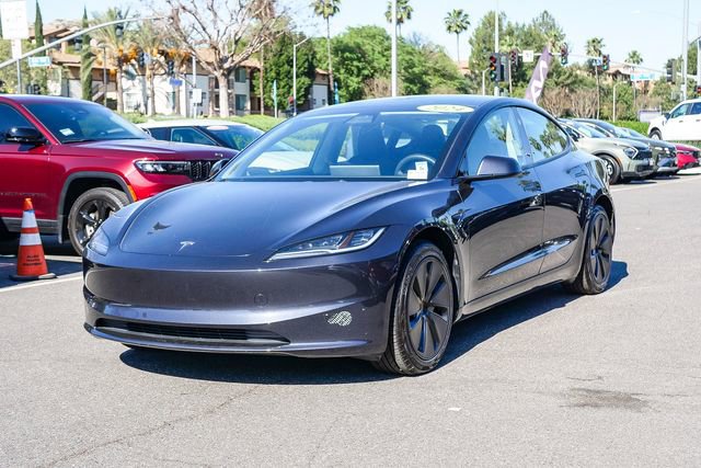 Used 2024 Tesla Model 3 Standard Range image 4