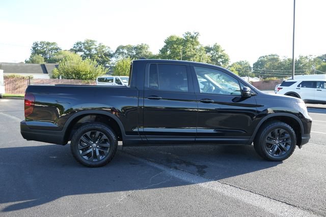 Used 2025 Honda Ridgeline Sport image 9