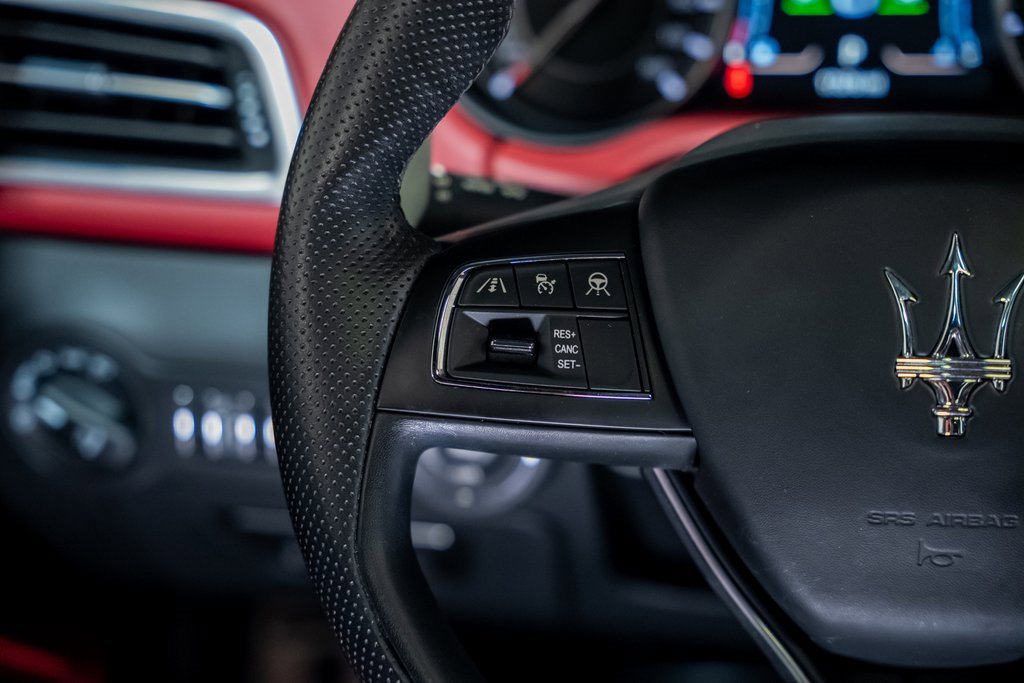 Used 2021 Maserati Ghibli S GranSport image 51