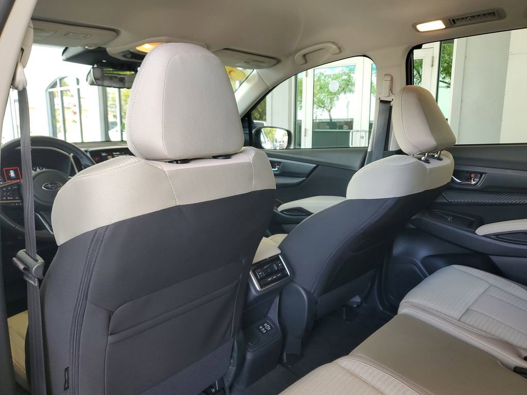 Used 2023 Subaru Ascent Premium w/ Convenience Package AWD/4WD image 13