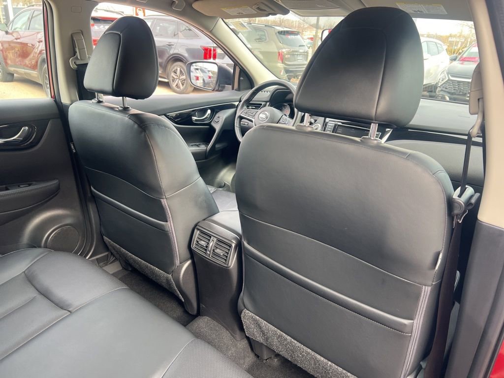 Certified 2022 Nissan Rogue Sport SL image 15