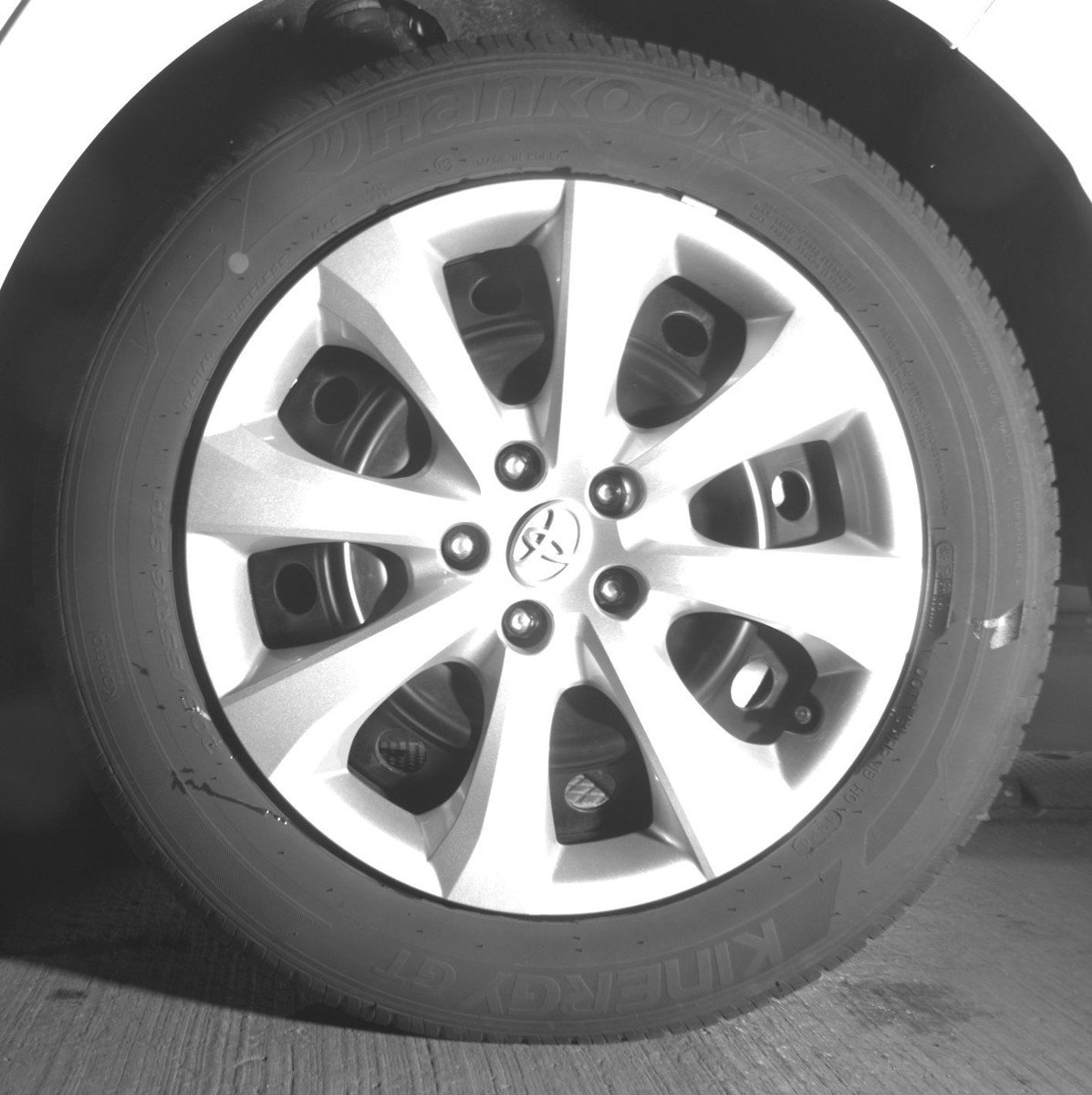 Used 2025 Toyota Corolla LE FWD image 14