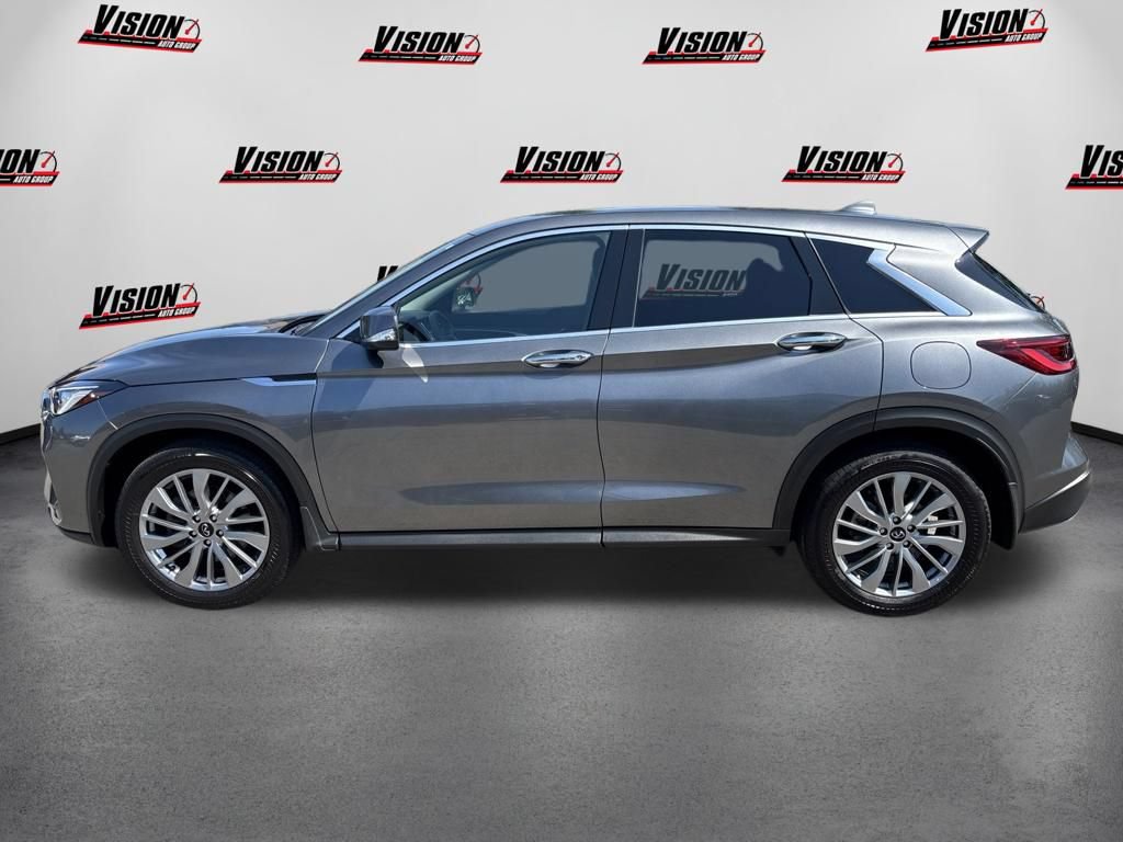 Used 2025 INFINITI QX50 Pure AWD/4WD image 10