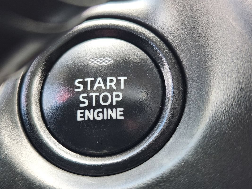 Used 2017 MAZDA MAZDA3 Sport FWD image 24