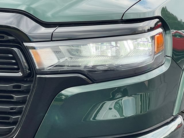 New 2027 RAM 1500 4x4 Crew Cab image 39