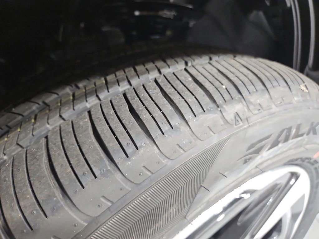 New 2025 Subaru Crosstrek 2.5i Limited image 27