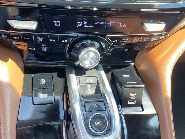 Used 2024 Acura MDX SH-AWD w/ Advance Package image 11