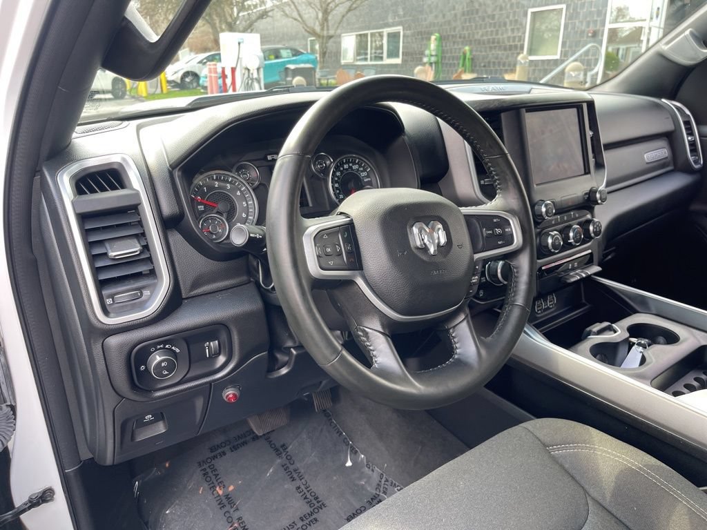 Used 2023 RAM 1500 Big Horn AWD/4WD image 9
