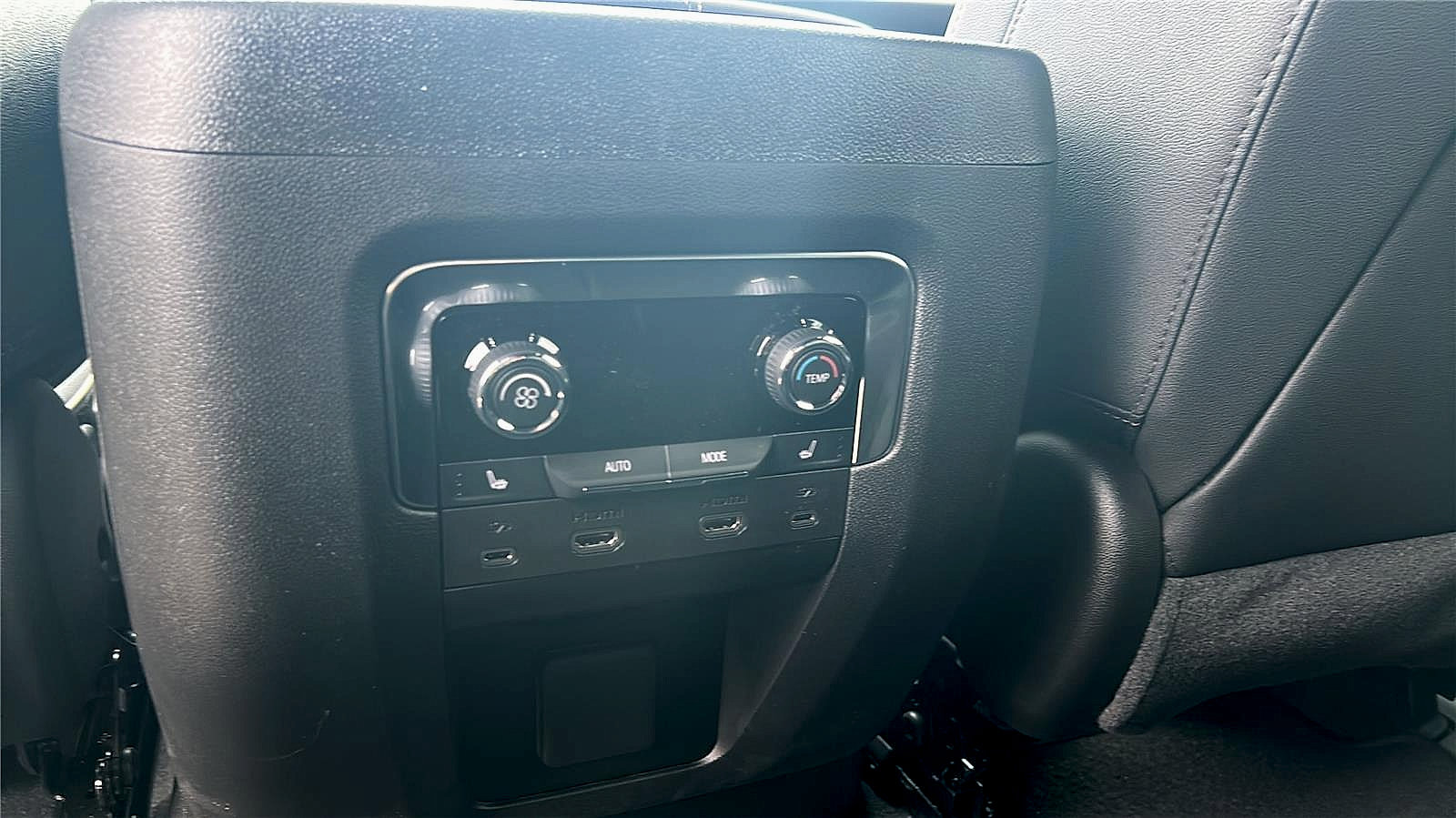 New 2026 Chevrolet Tahoe Premier AWD/4WD image 21