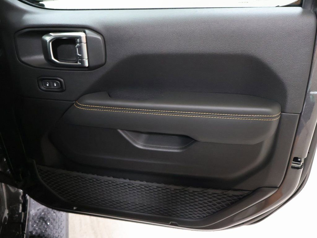 New 2025 Jeep Wrangler Sahara image 20