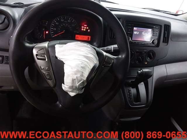 Used 2018 Chevrolet City Express LT FWD image 11