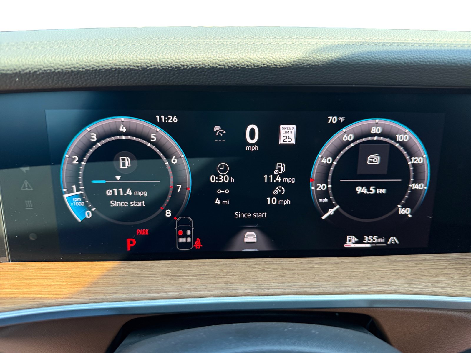 New 2026 Volkswagen Tiguan SEL R-Line AWD/4WD image 11