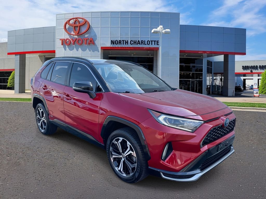Used 2021 Toyota RAV4 XSE w/ Weather Package image 2