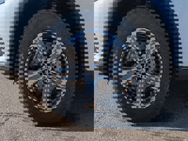 Used 2018 Mercedes-Benz GLC 300 4MATIC image 14