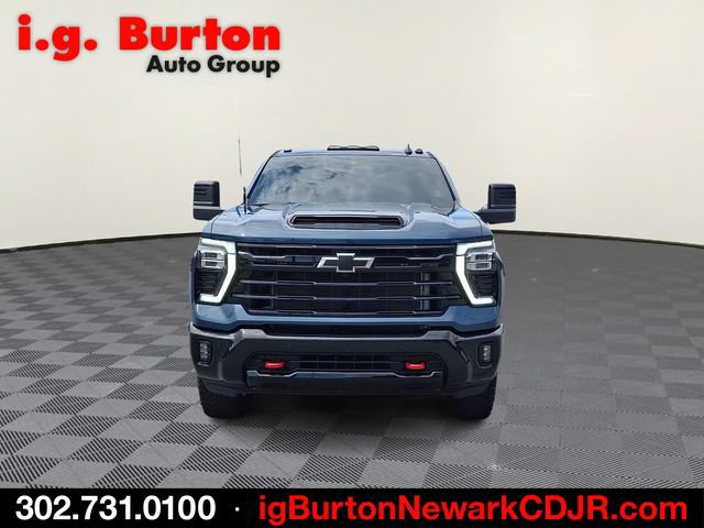 Used 2025 Chevrolet Silverado 2500 LT w/ Trail Boss Package AWD/4WD video 2