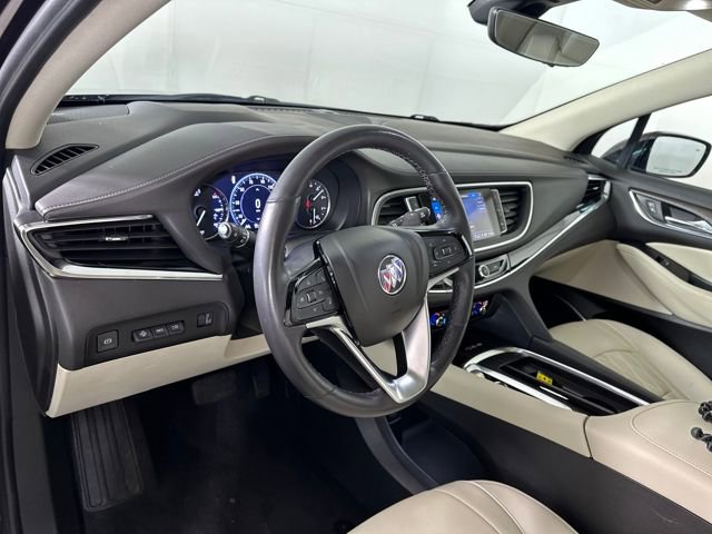 Used 2022 Buick Enclave Avenir image 13