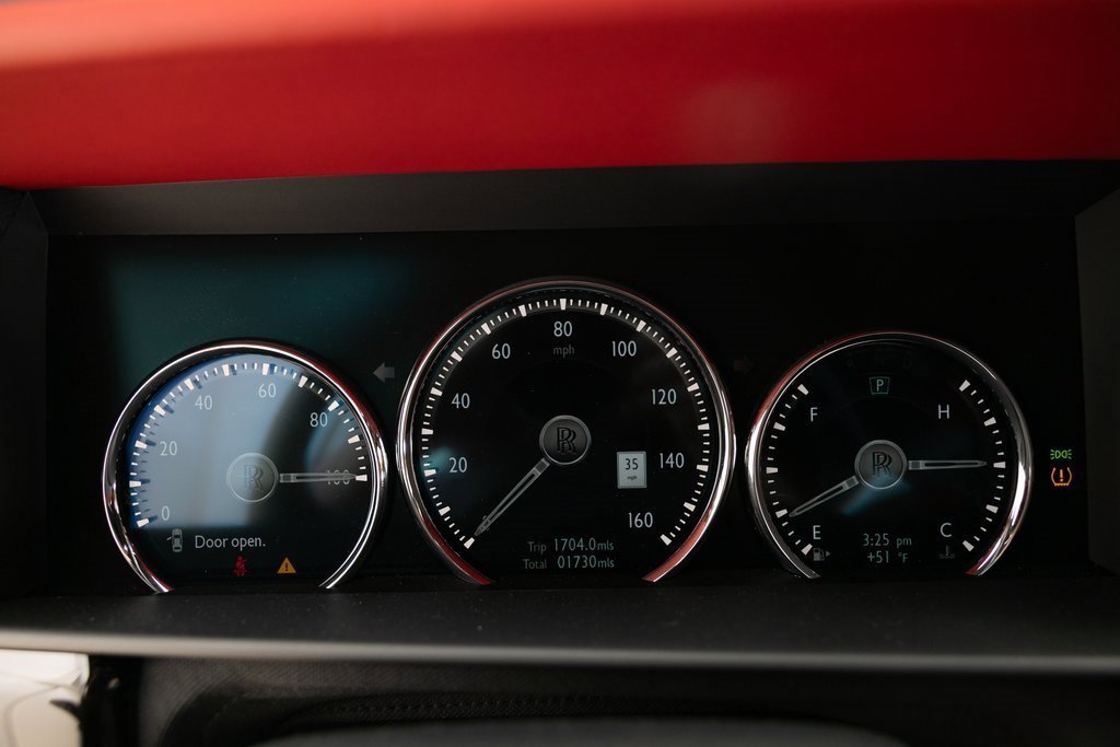 Used 2023 Rolls-Royce Cullinan image 49