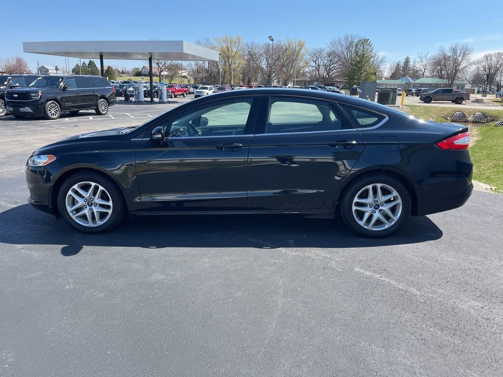 Used 2014 Ford Fusion SE image 7