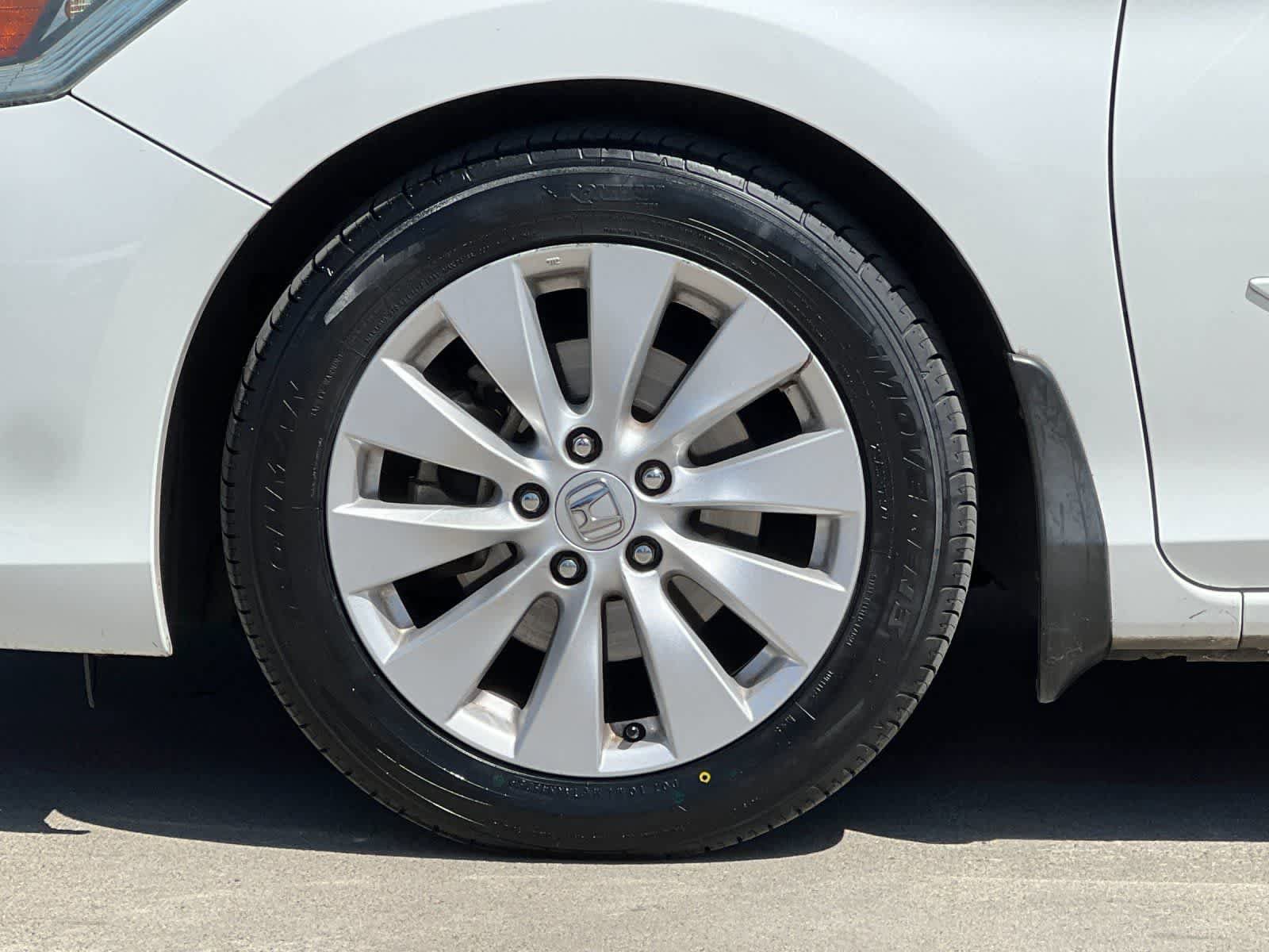 Used 2015 Honda Accord EX image 26