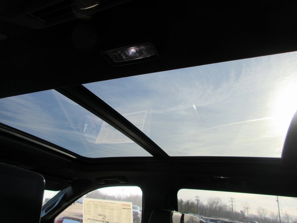 New 2026 GMC Yukon XL Elevation image 16