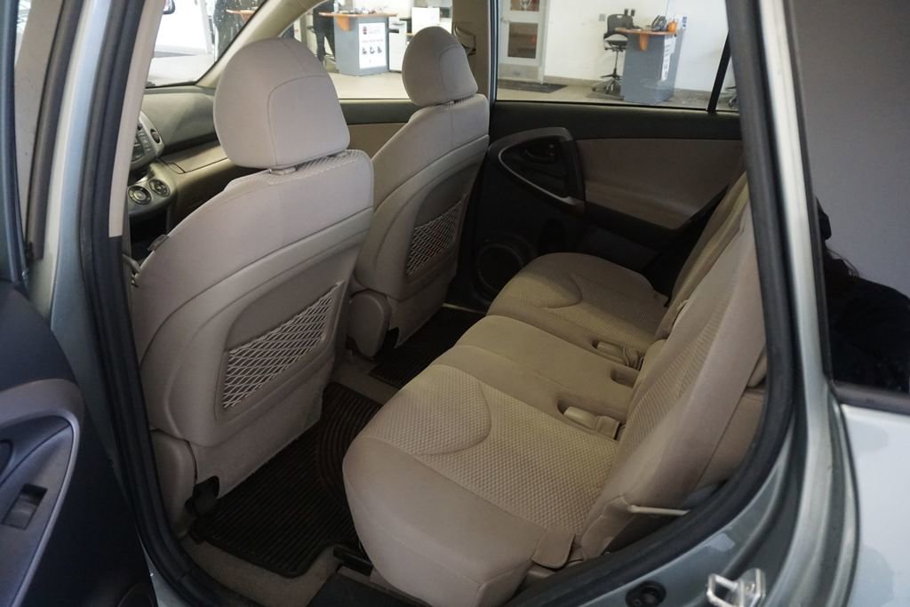 Used 2008 Toyota RAV4 Limited image 18
