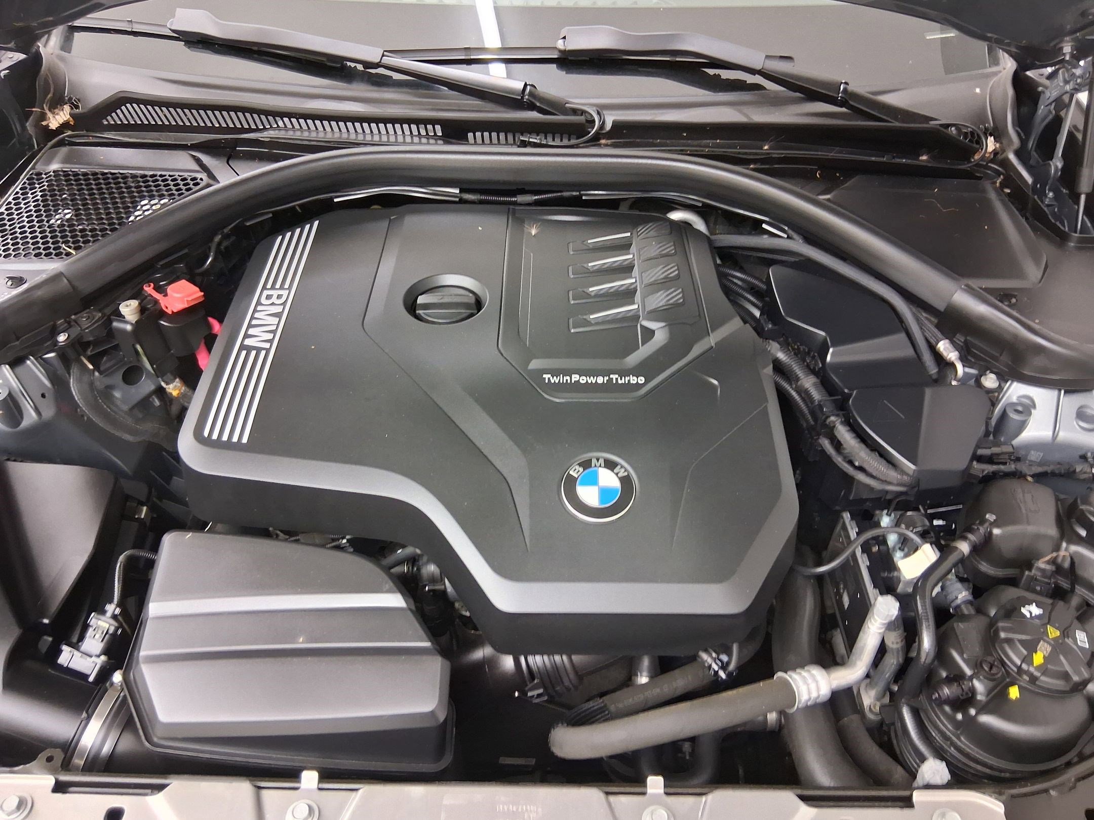 Certified 2023 BMW 330i 330i w/ Driving Assistance Package image 32