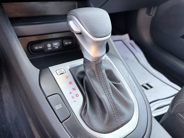 Used 2021 Kia Forte LXS FWD image 19