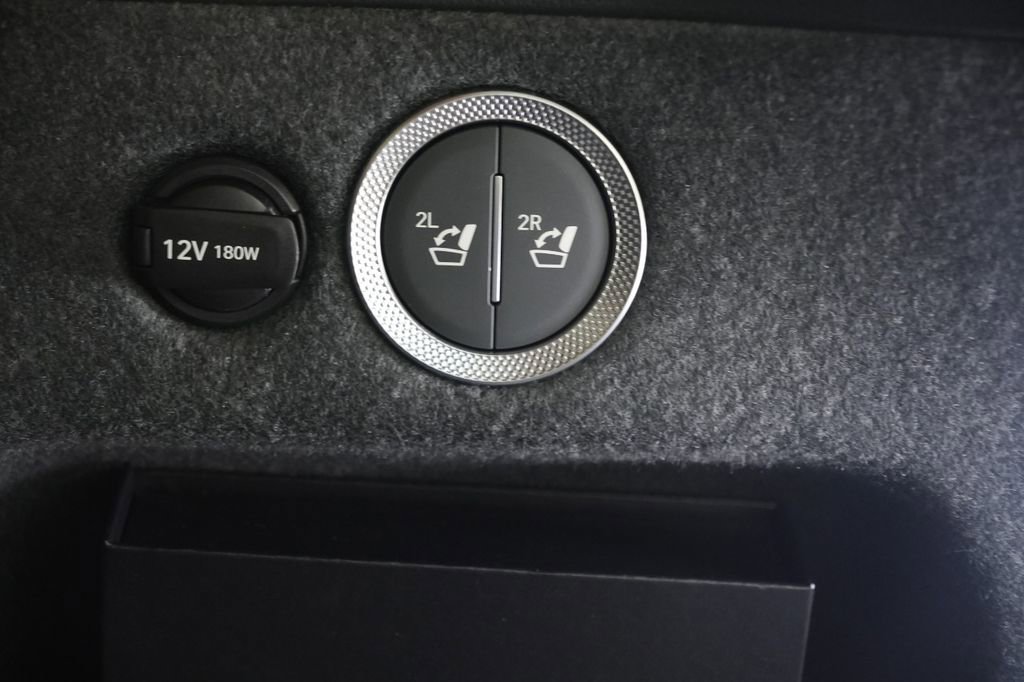 New 2025 Genesis GV80 3.5T Prestige image 34