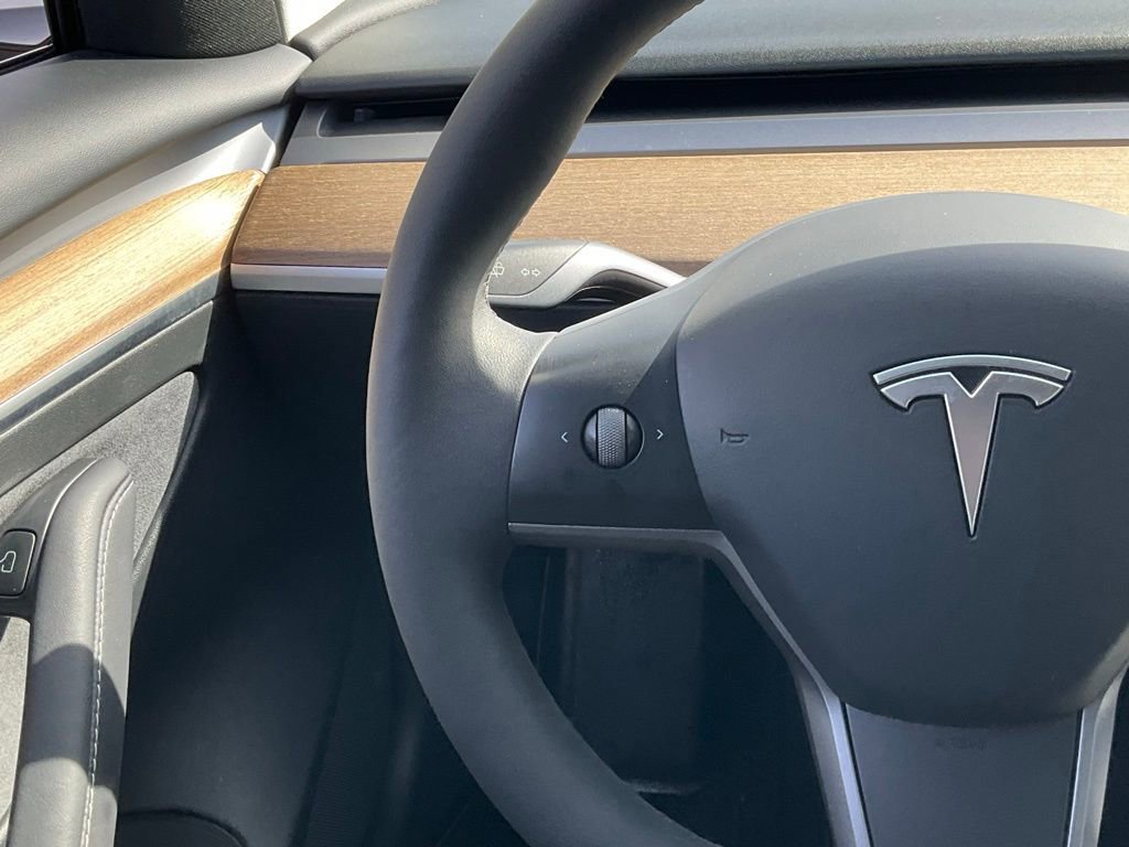 Used 2023 Tesla Model 3 Standard Range RWD image 39