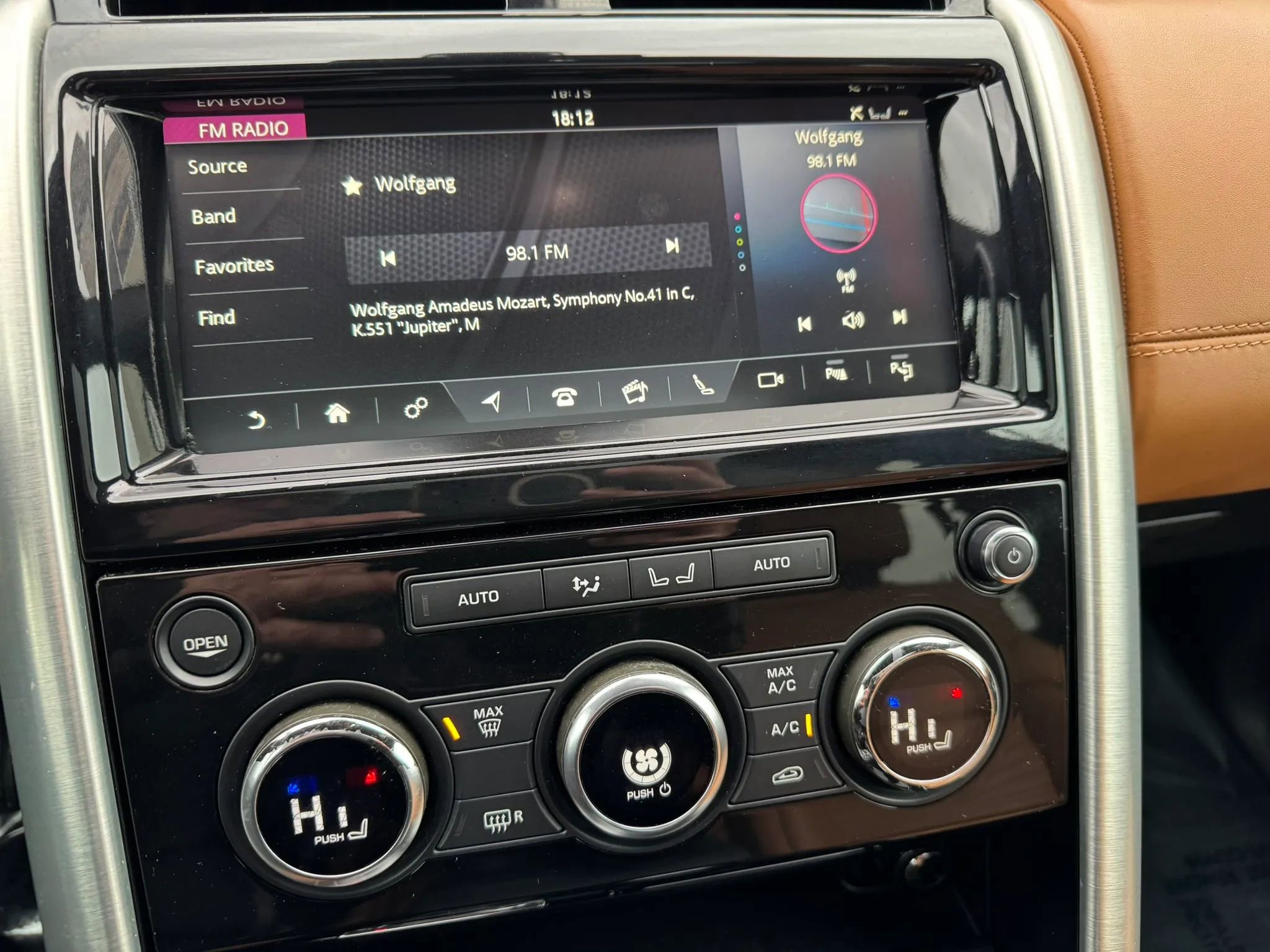 Used 2019 Land Rover Discovery HSE Luxury AWD/4WD image 36