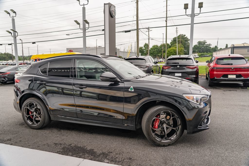 Used 2022 Alfa Romeo Stelvio Quadrifoglio w/ Active Assist Plus Package AWD/4WD image 11